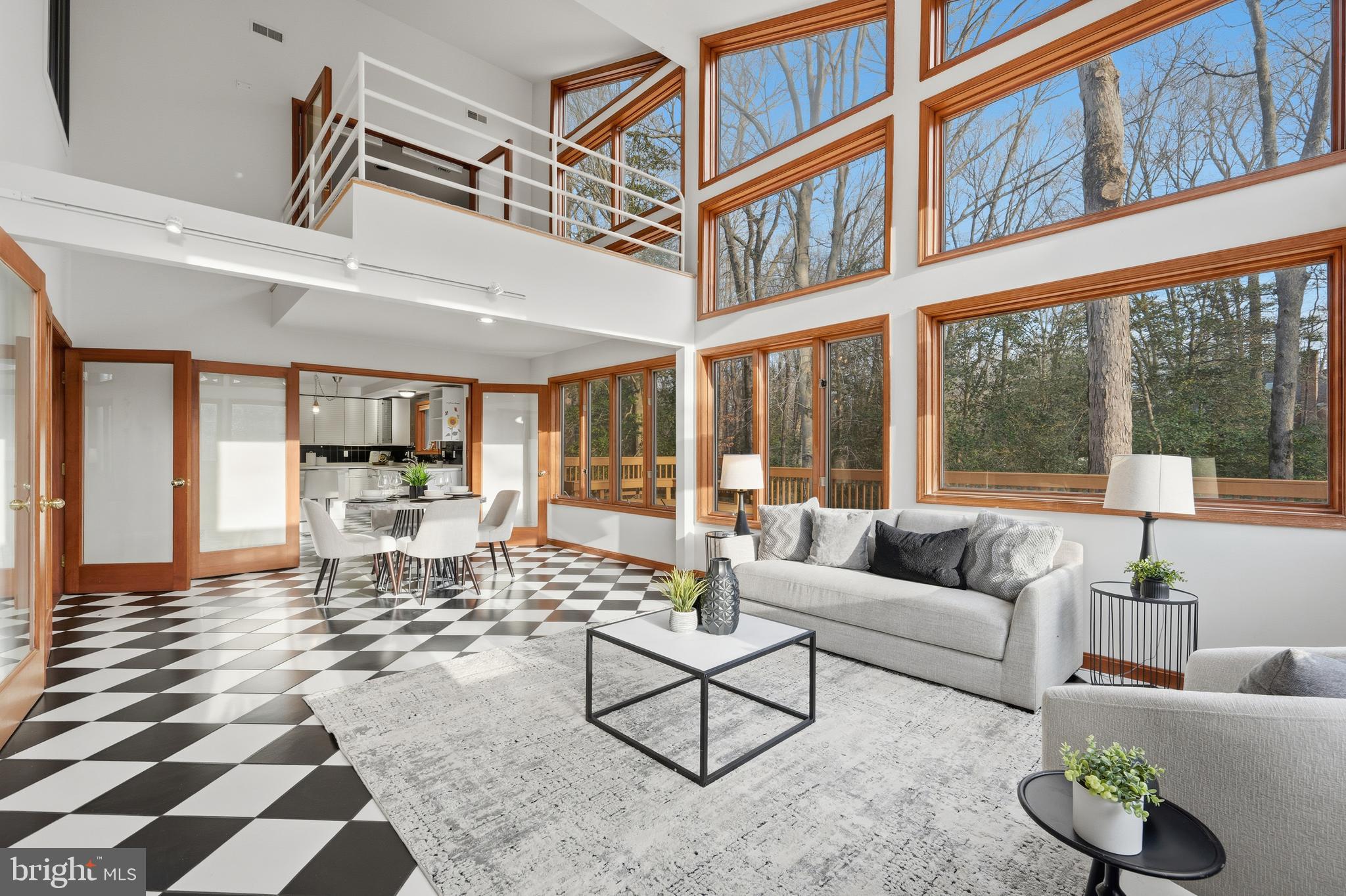 CAERNARVON WOODS - Residential