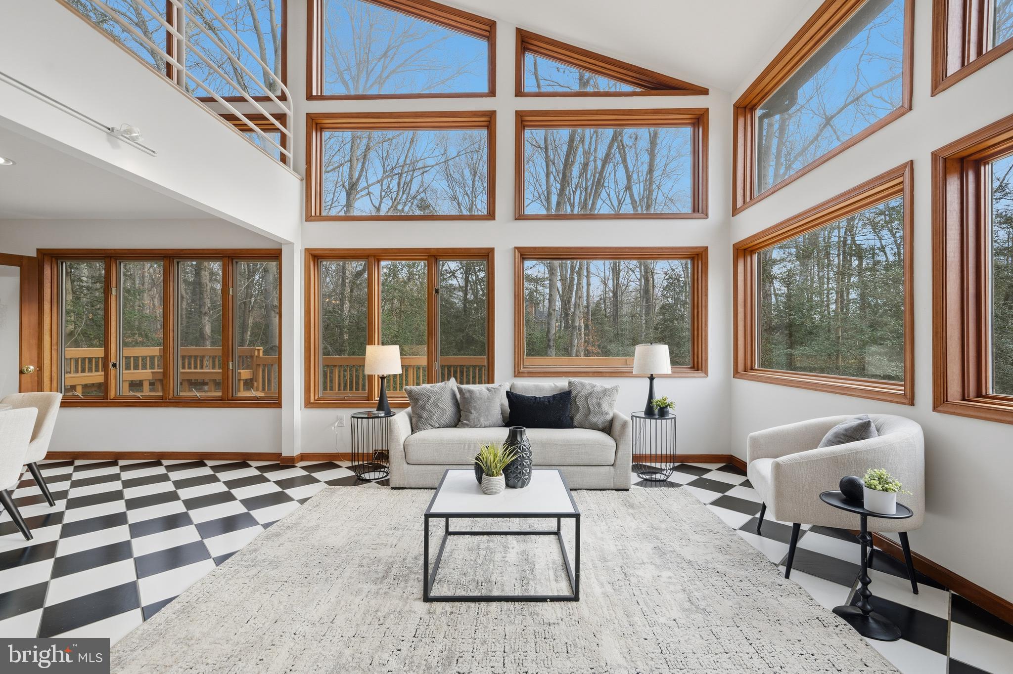 CAERNARVON WOODS - Residential