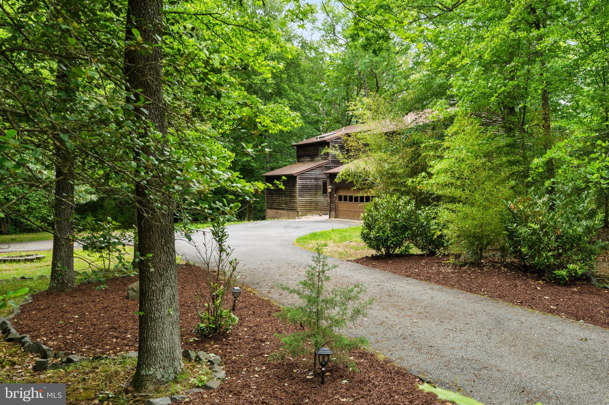 CAERNARVON WOODS - Residential