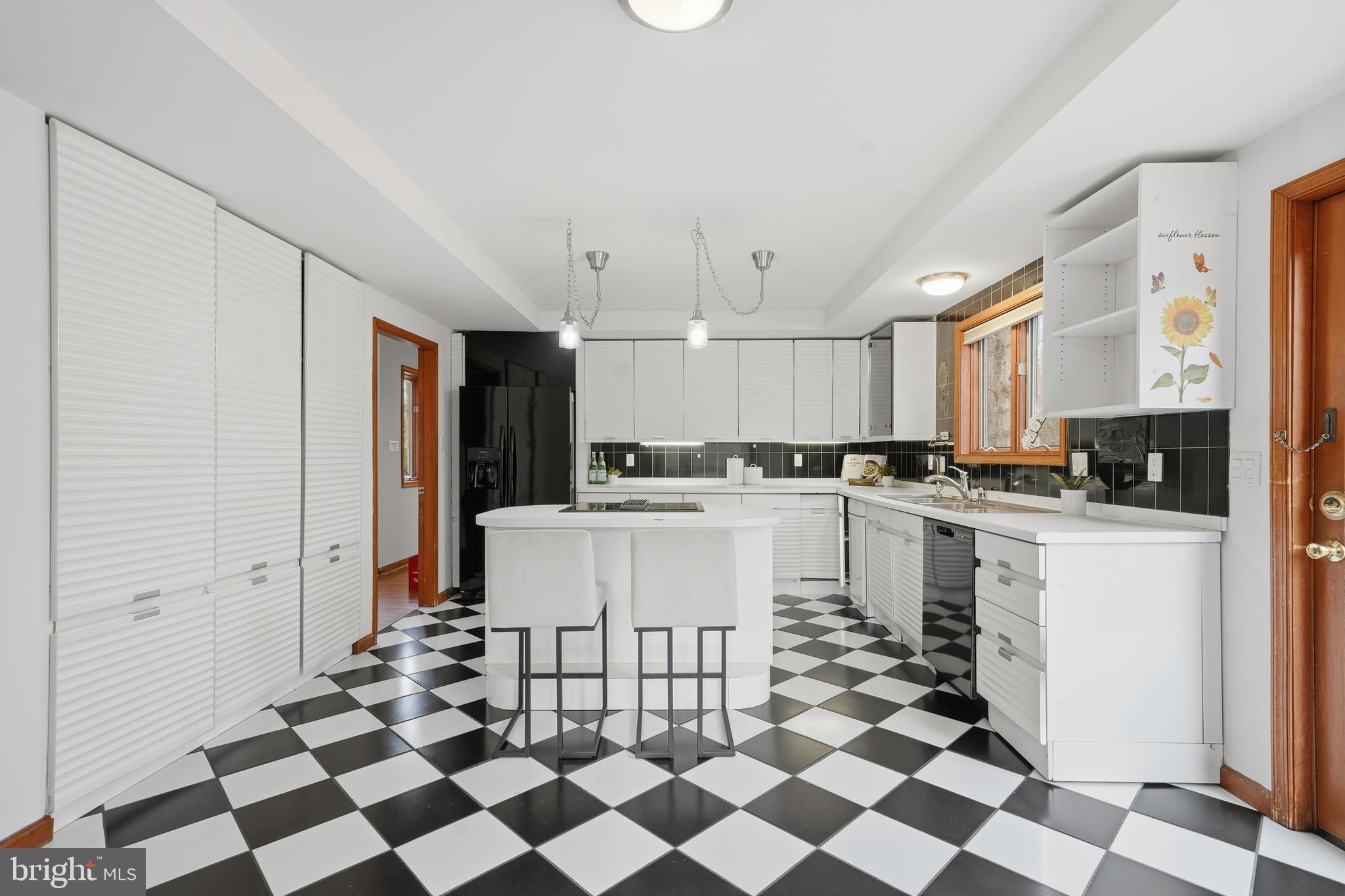 CAERNARVON WOODS - Residential