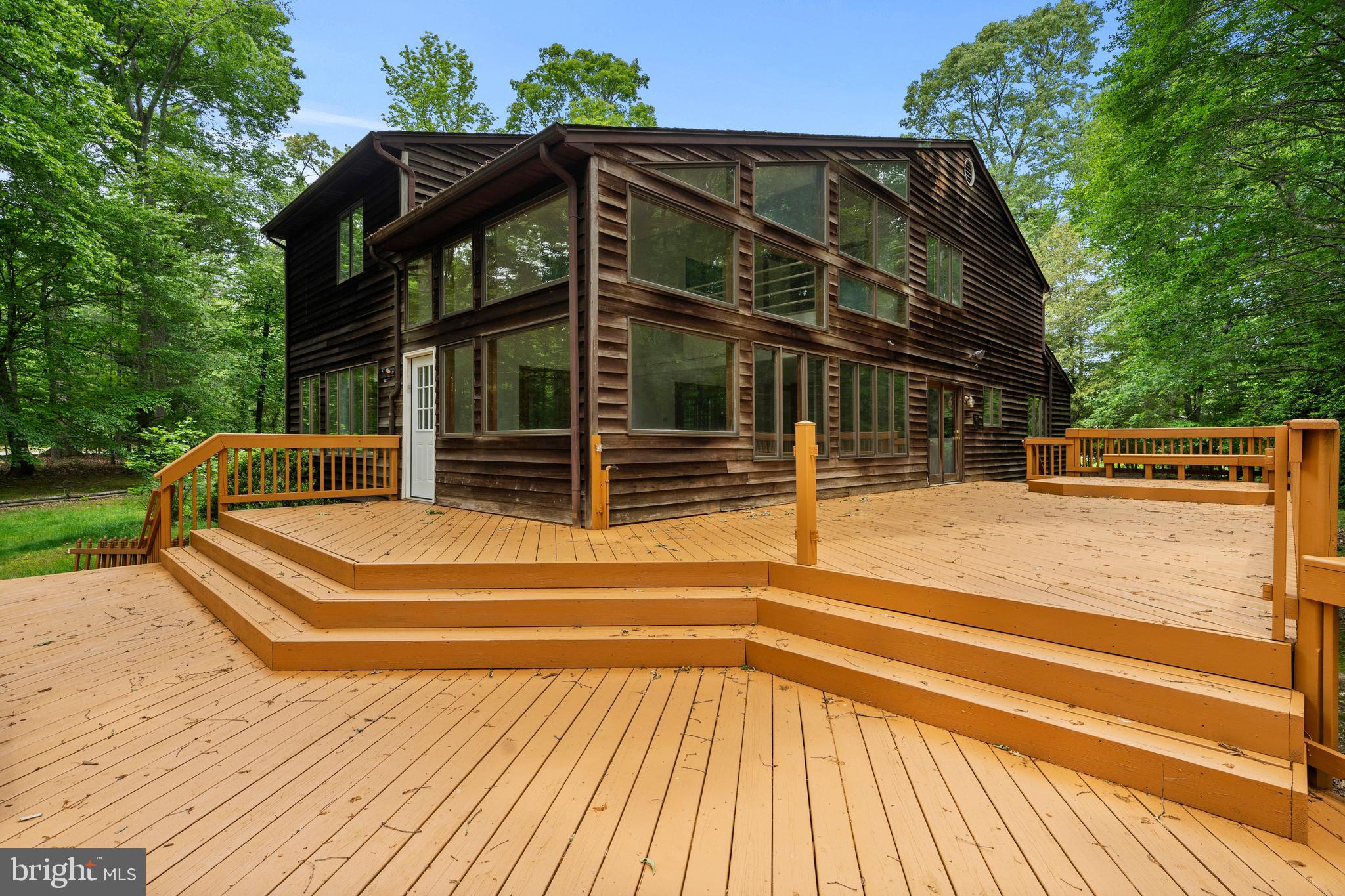 CAERNARVON WOODS - Residential