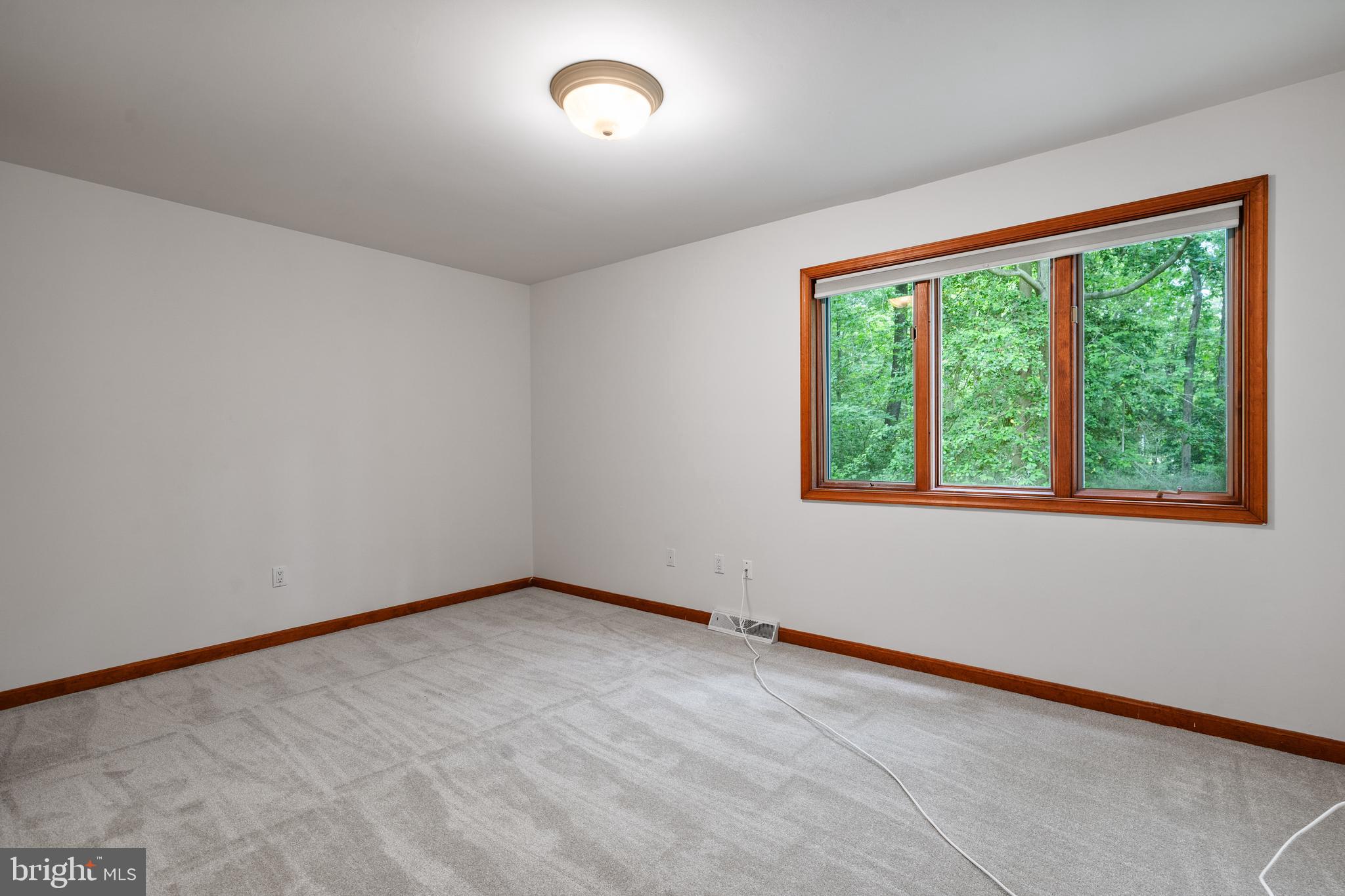 CAERNARVON WOODS - Residential