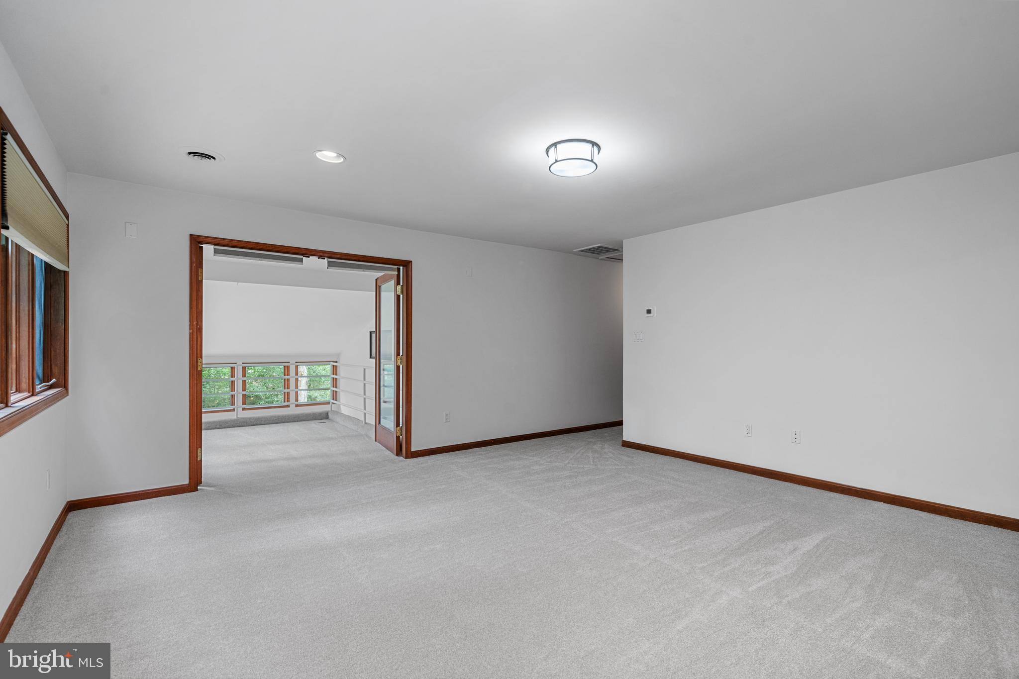 CAERNARVON WOODS - Residential