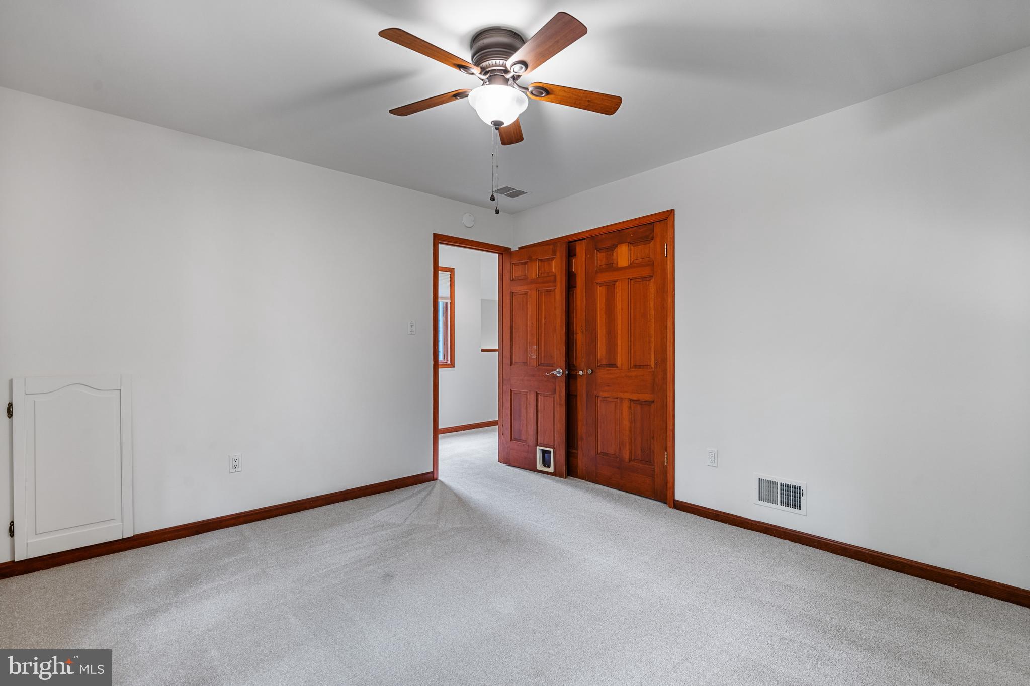 CAERNARVON WOODS - Residential