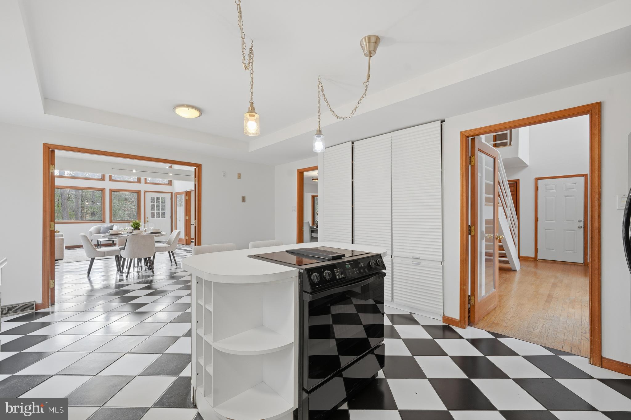 CAERNARVON WOODS - Residential