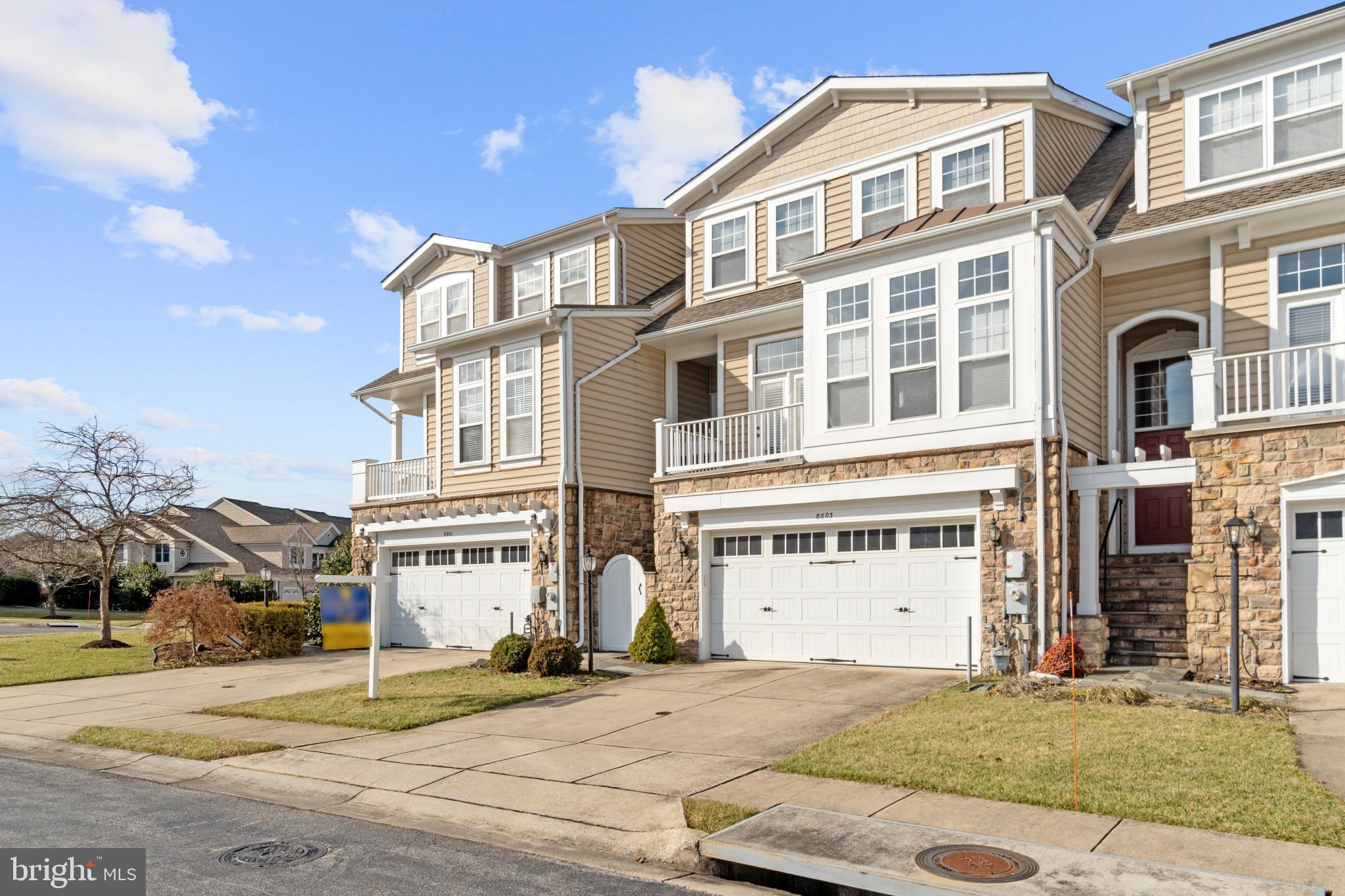 8803 MIRROR LAKE WAY