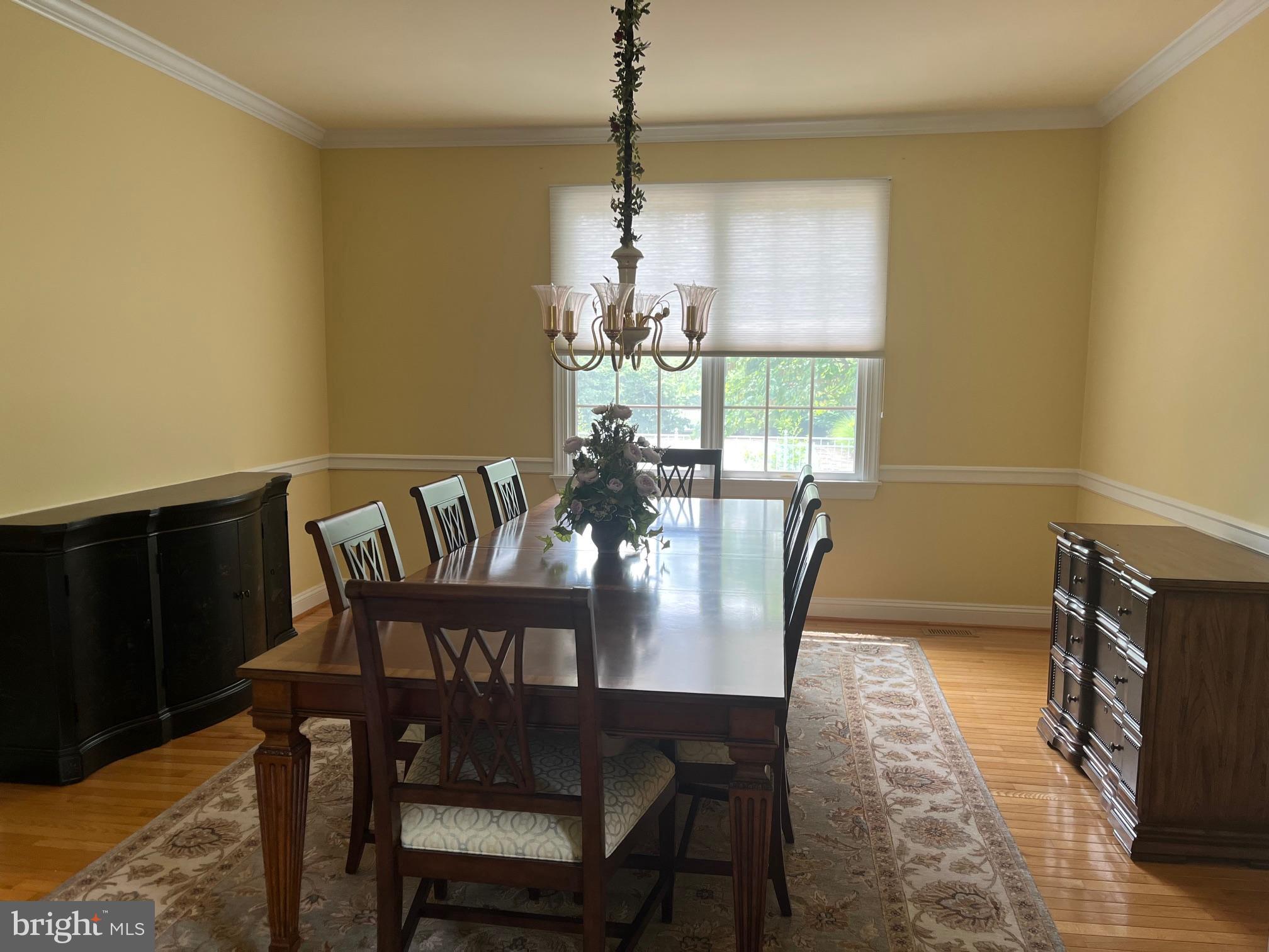7 CAMAS COURT