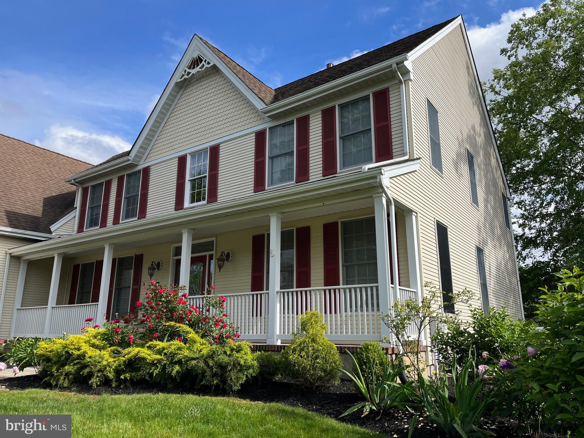 7 CAMAS COURT