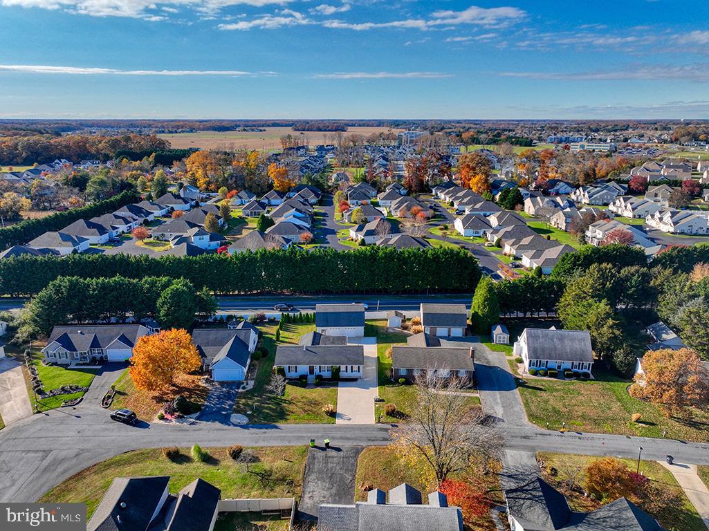 BREEZEWOOD - Residential