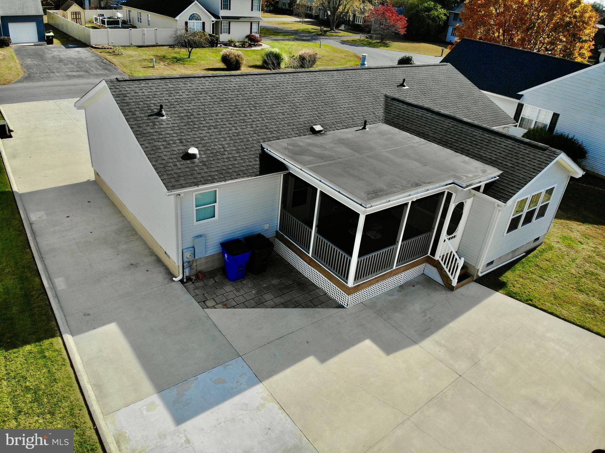 BREEZEWOOD - Residential