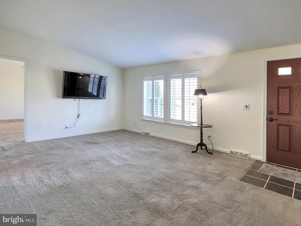 BREEZEWOOD - Residential