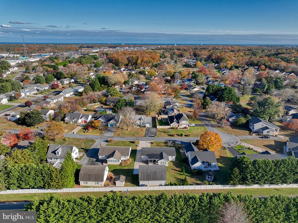 BREEZEWOOD - Residential