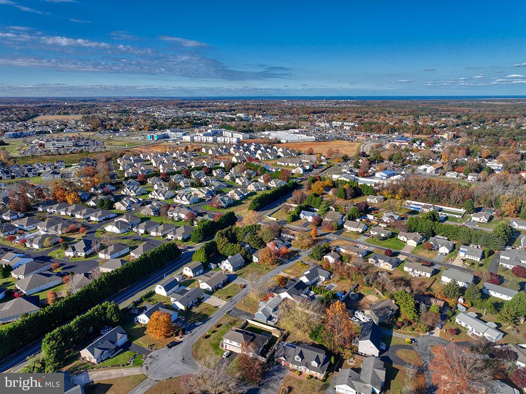 BREEZEWOOD - Residential