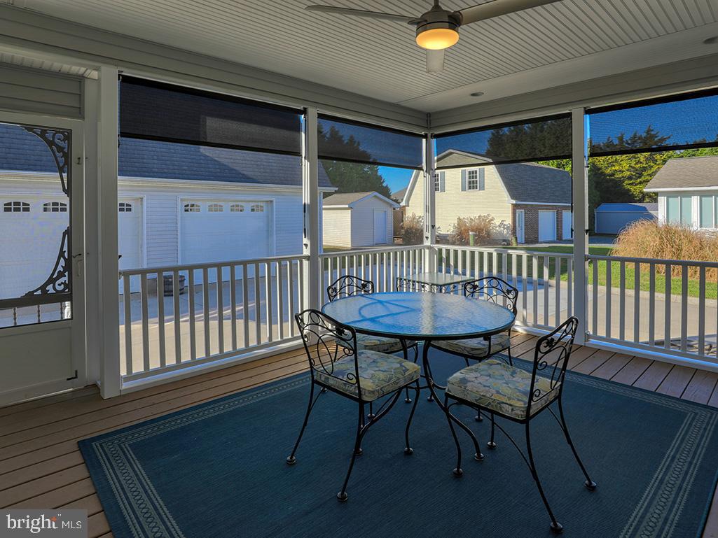 BREEZEWOOD - Residential