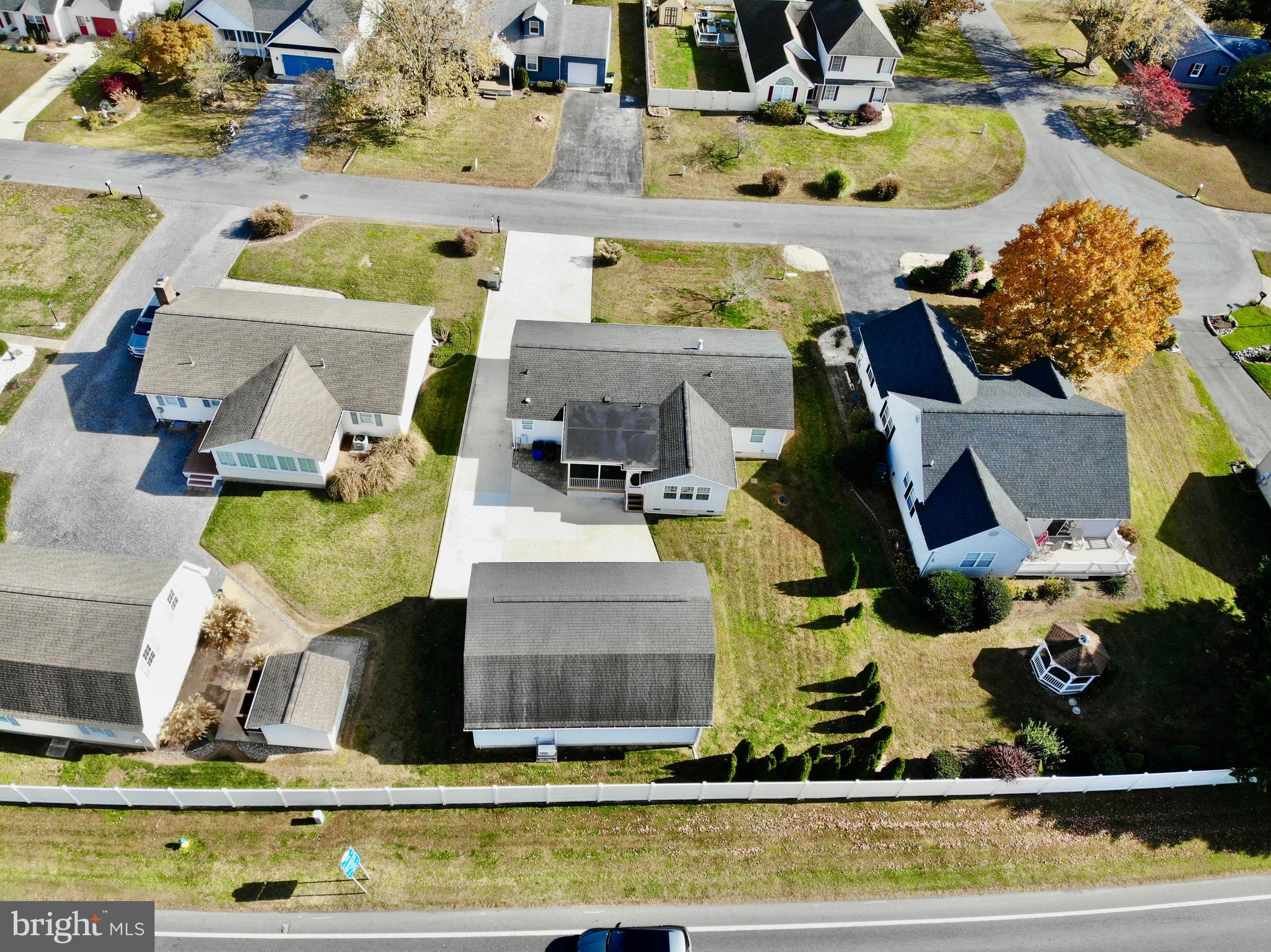 BREEZEWOOD - Residential