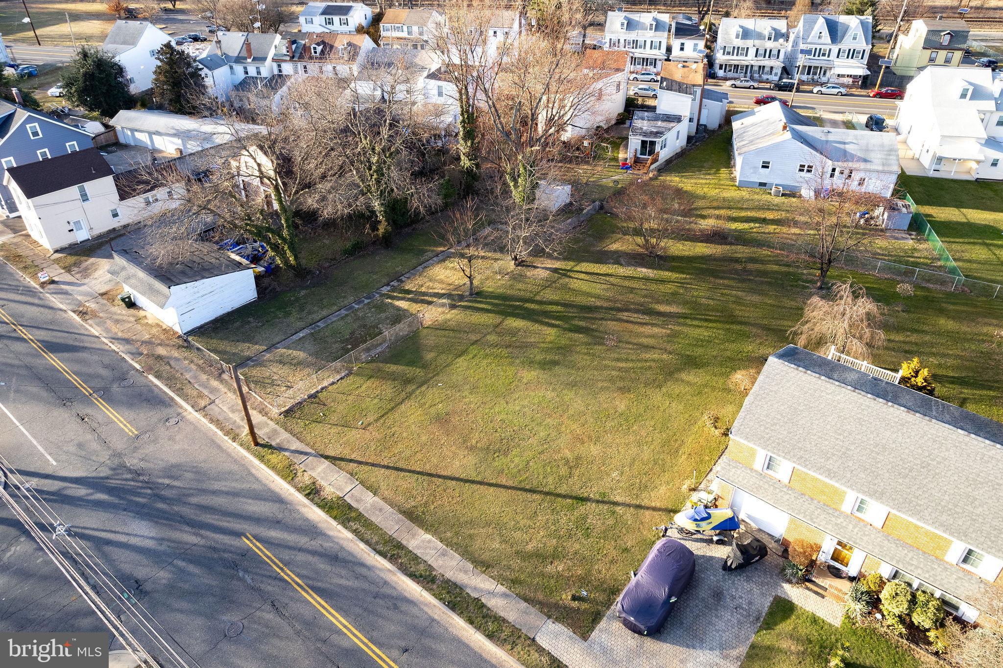 709 COLUMBUS ROAD