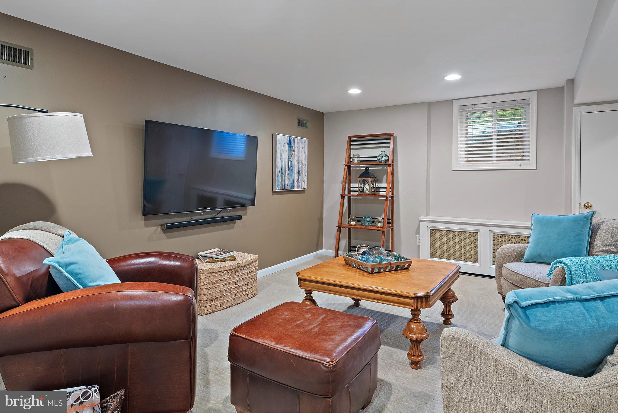 SEVERNA PARK - Residential