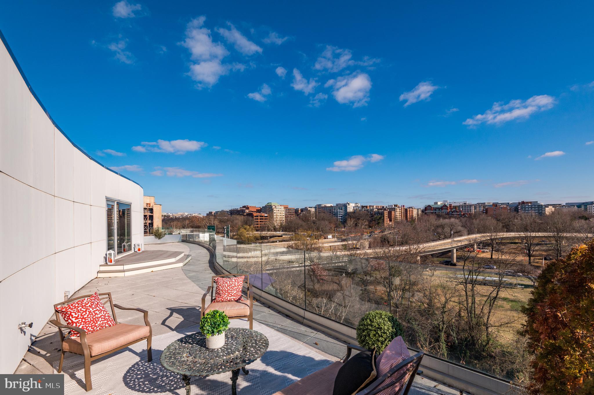 GEORGETOWN - Residential