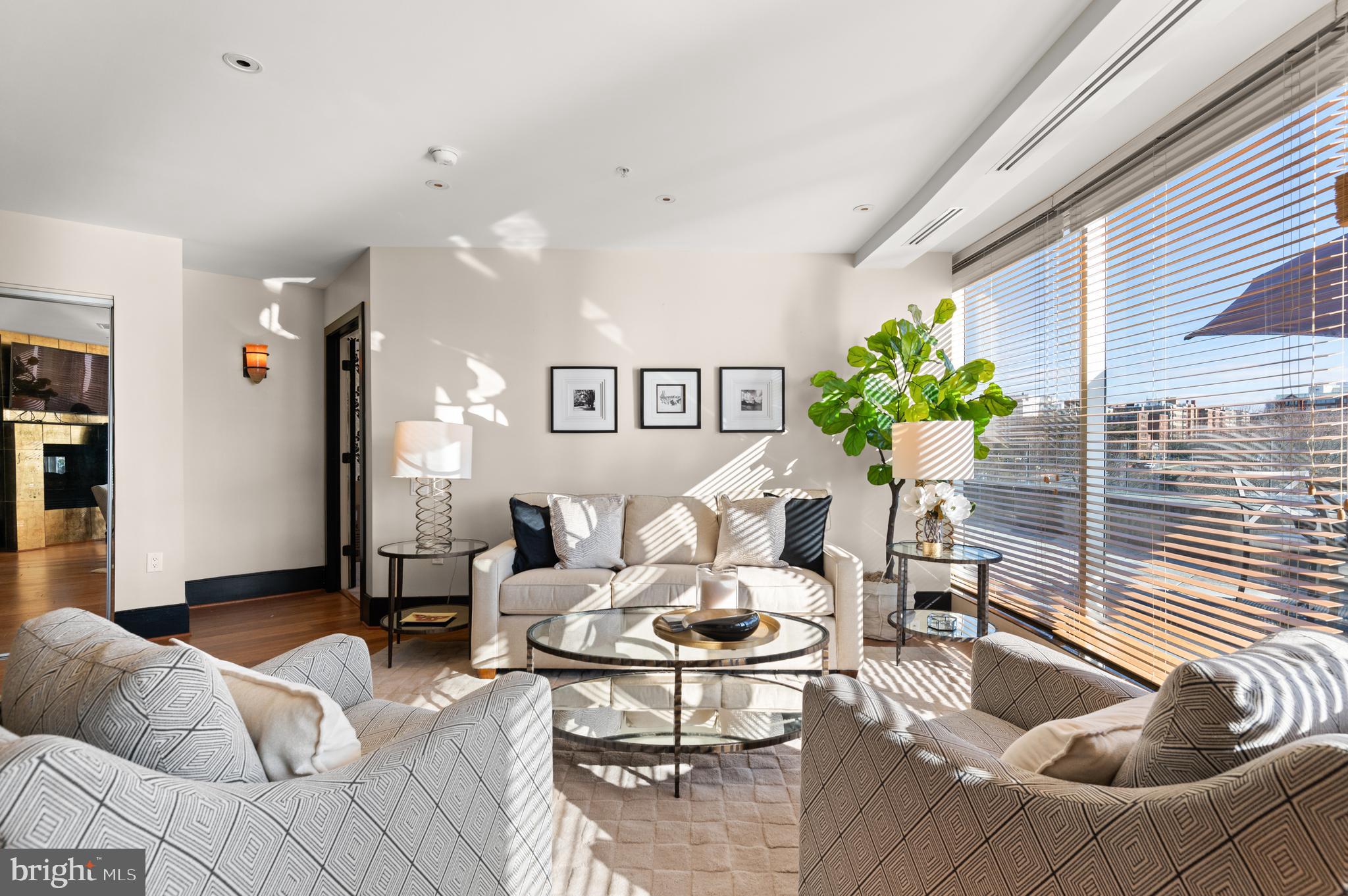 GEORGETOWN - Residential
