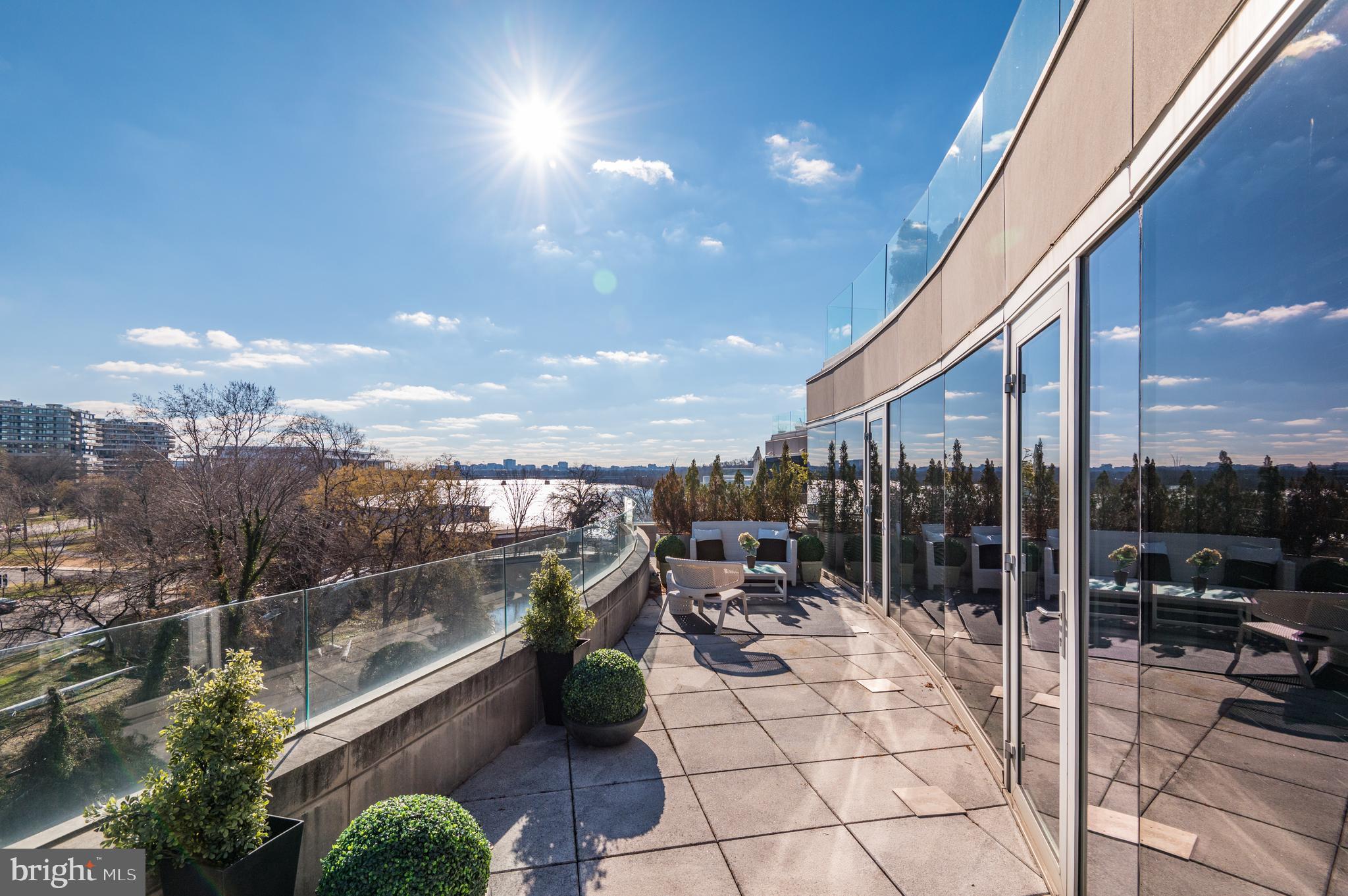 GEORGETOWN - Residential