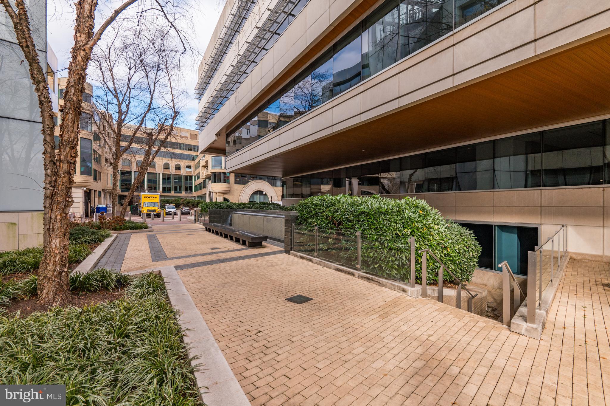 2900 K STREET NW 607