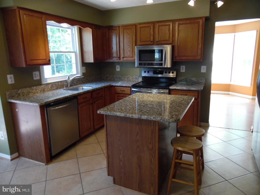 ST CHARLES DORCHESTER - Residential Lease