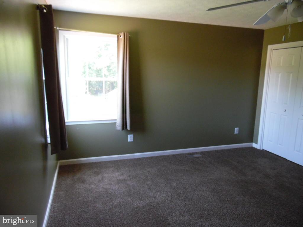 ST CHARLES DORCHESTER - Residential Lease