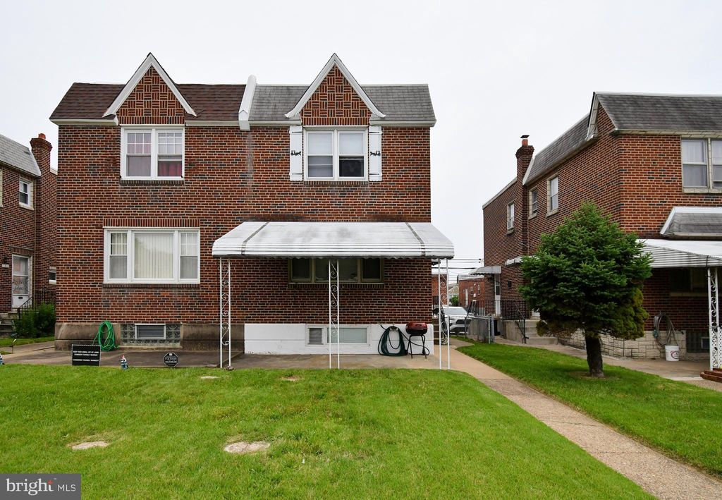 Photo of 7815 Horrocks Street, PHILADELPHIA, PA 19152 (MLS # PAPH2473166)