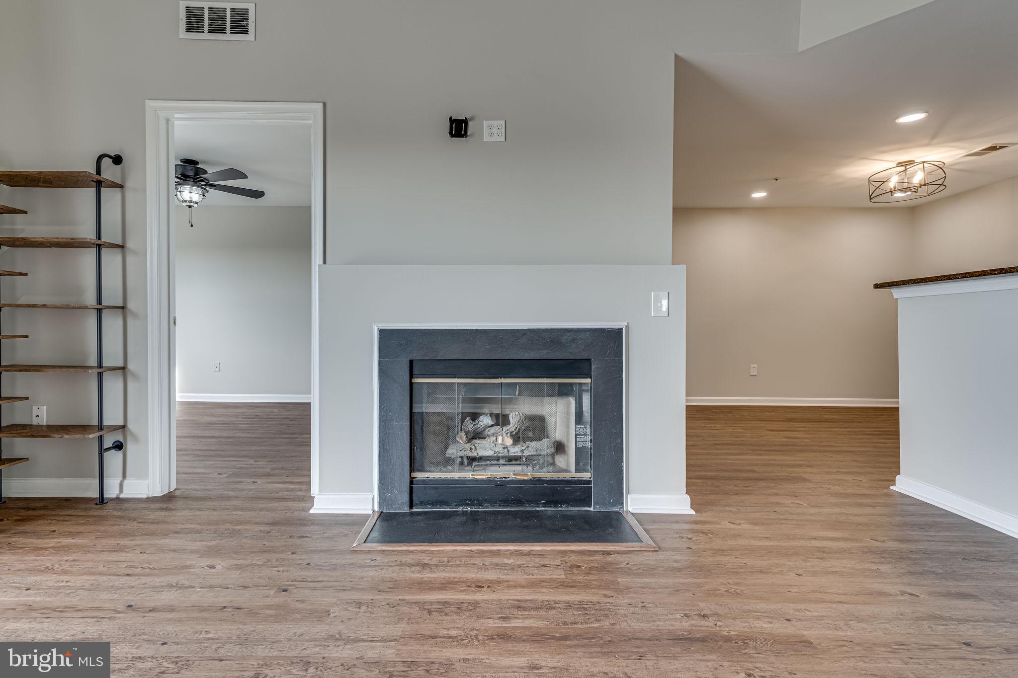 SUMMERHOUSE II CONDO - Residential Lease