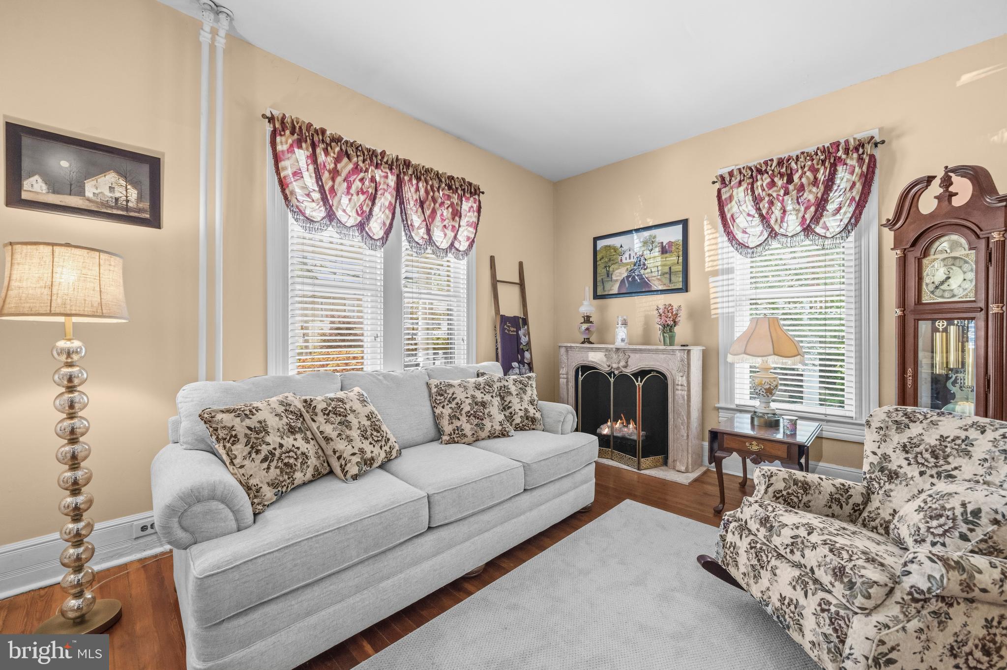 OLD TOWN MANASSAS - Residential