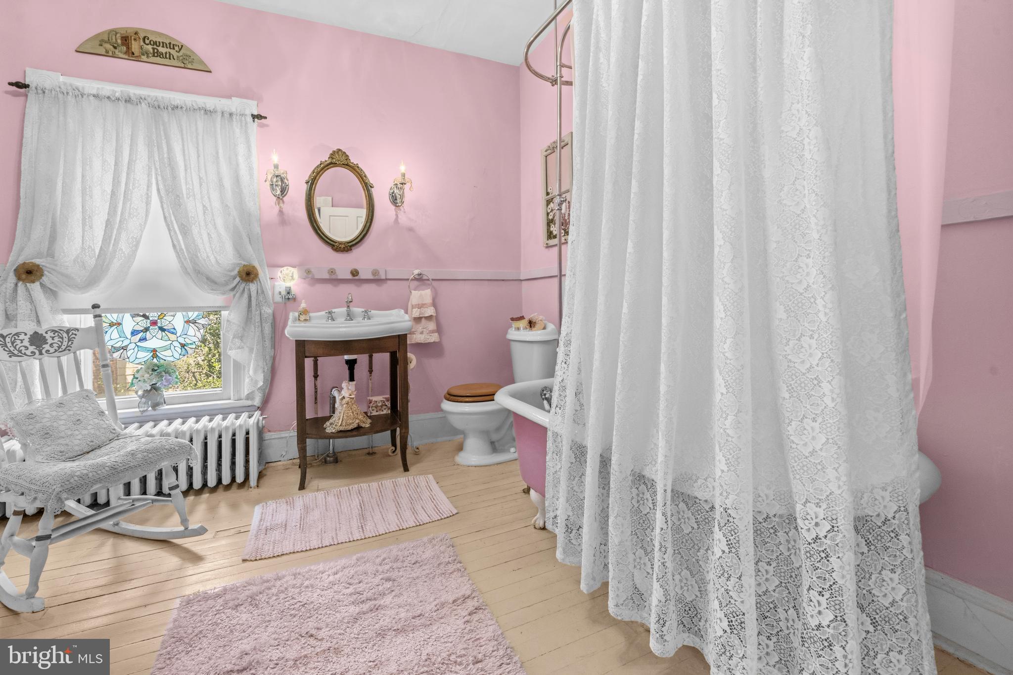 OLD TOWN MANASSAS - Residential