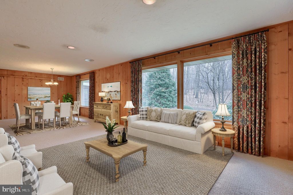 Photo of 33 LAUREL HILL DR, QUARRYVILLE, PA 17566 (MLS # PALA2031596)