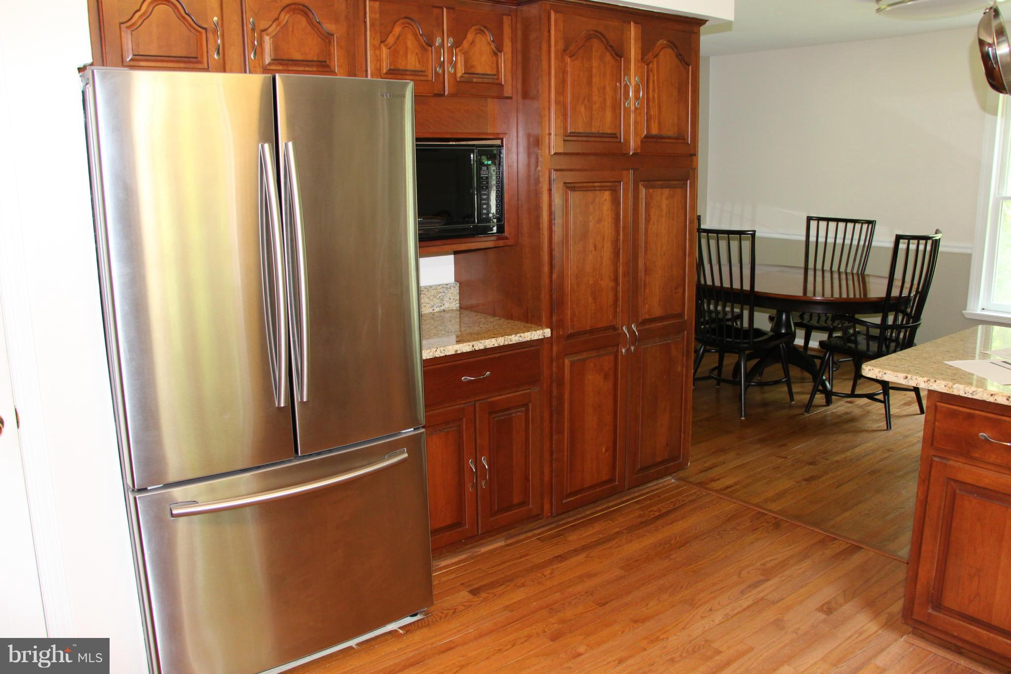 GUNSTON MANOR - Residential