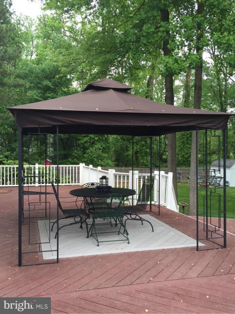 GUNSTON MANOR - Residential