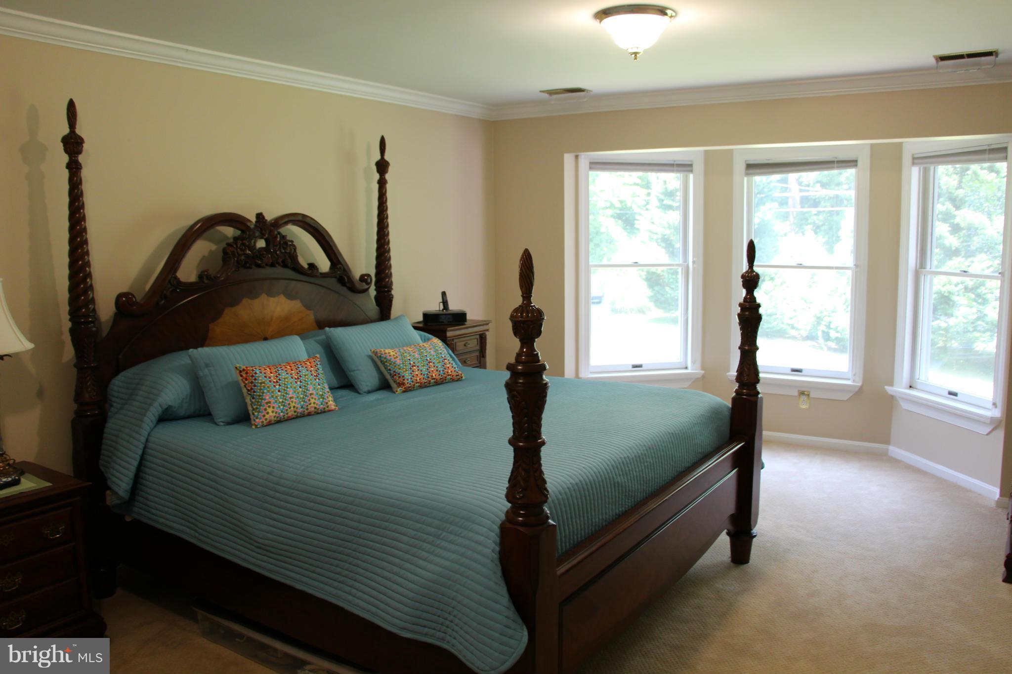 GUNSTON MANOR - Residential