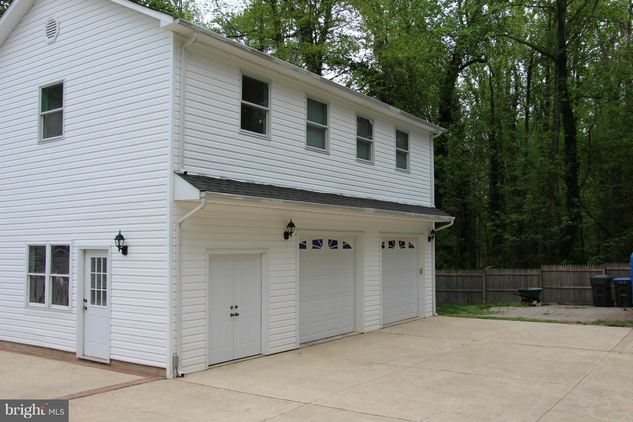 GUNSTON MANOR - Residential