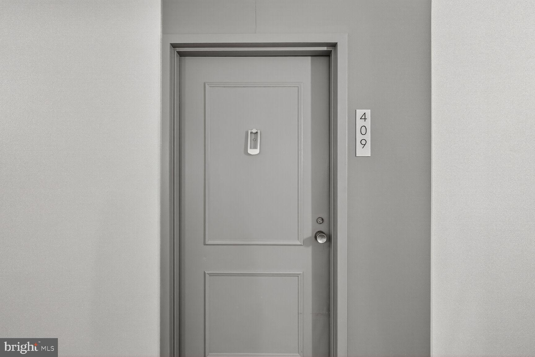 AMERICANA CENTRE - Residential