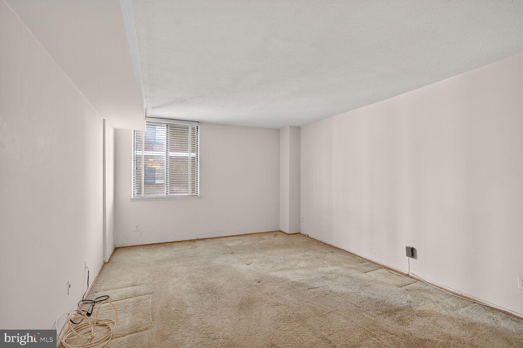 AMERICANA CENTRE - Residential