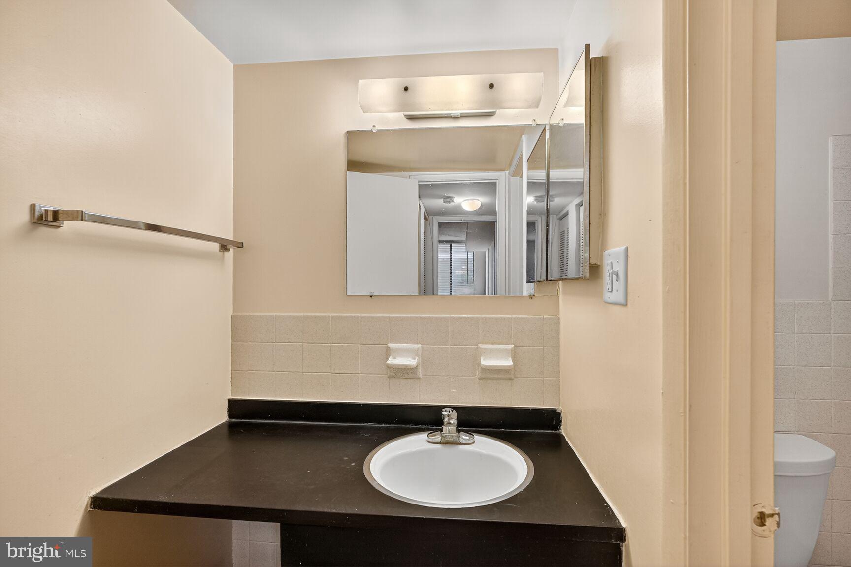 AMERICANA CENTRE - Residential