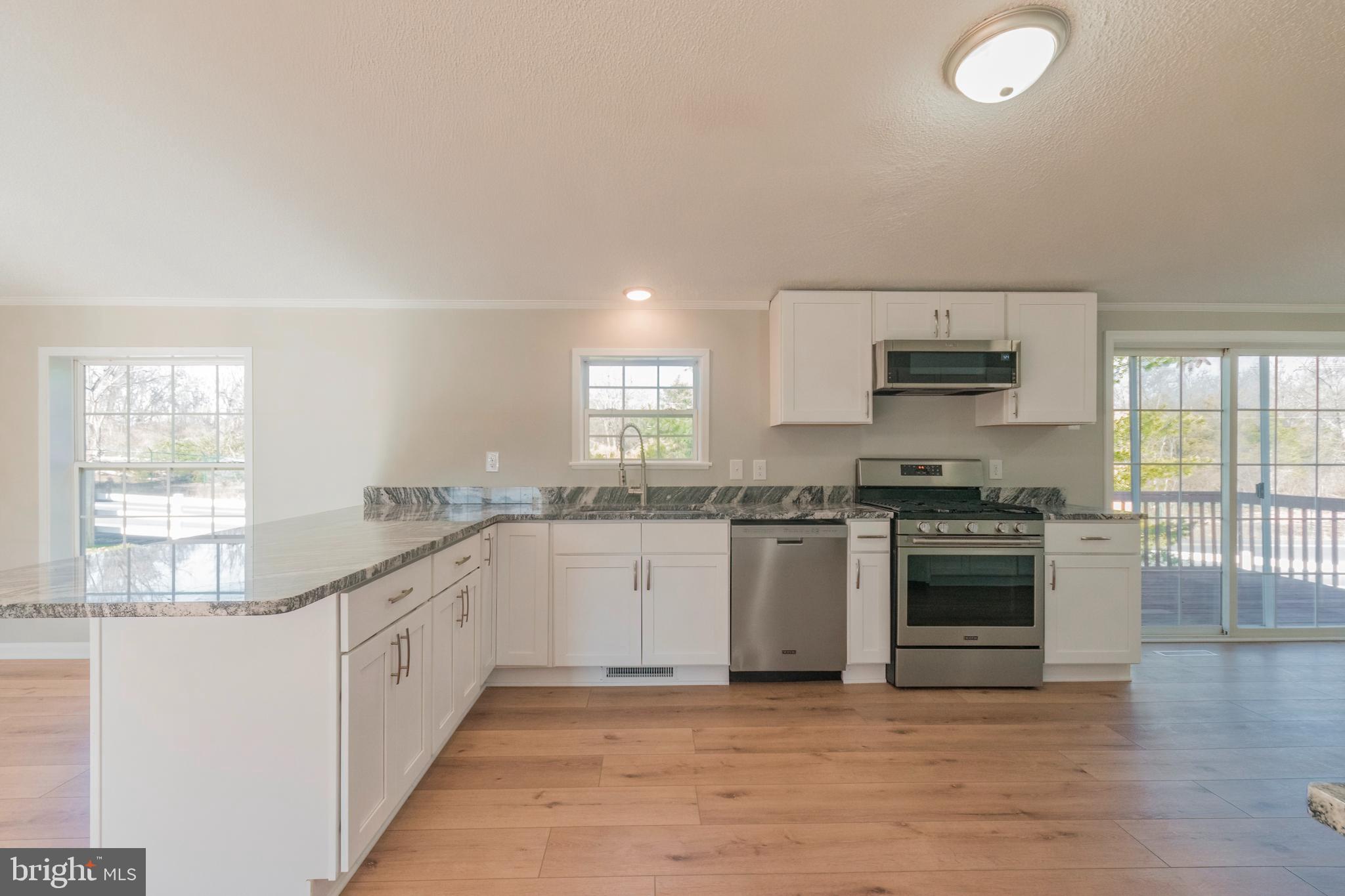 SUMMER HILL - Residential