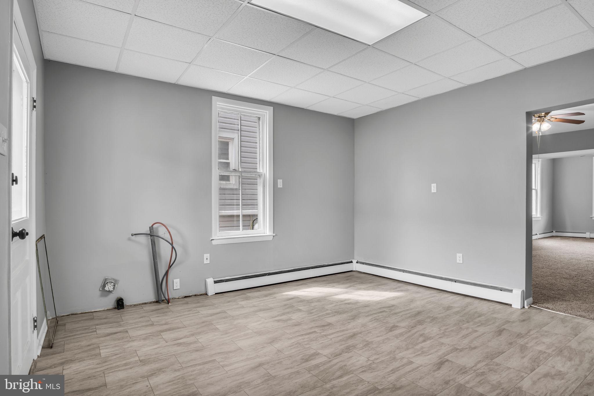 ELIZABETHVILLE - Residential