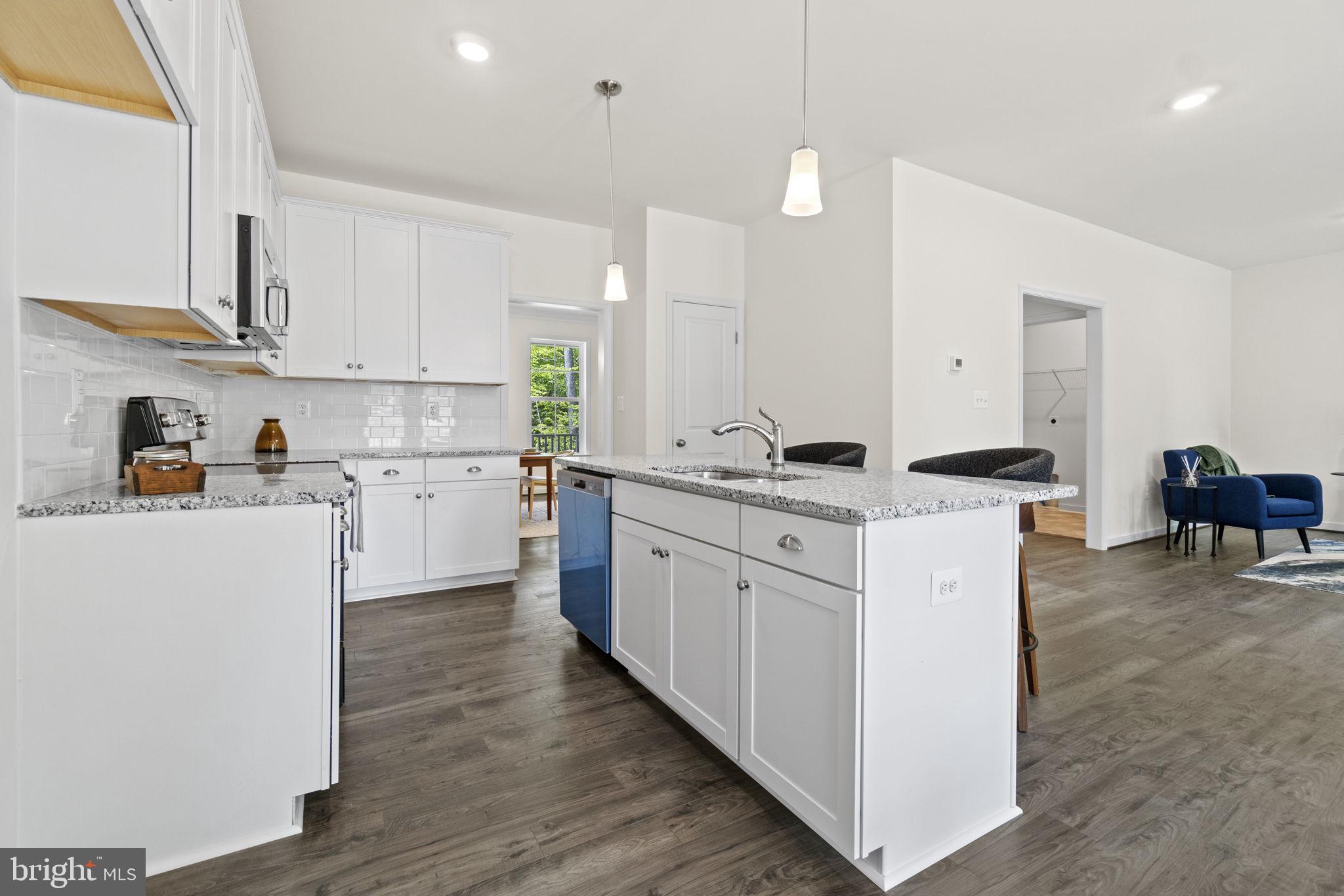 WYNDEMERE - Residential