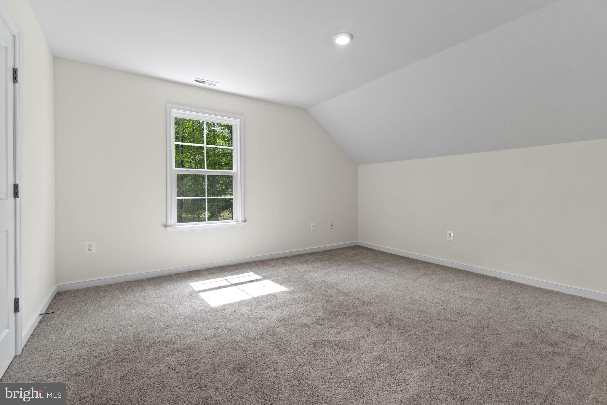 WYNDEMERE - Residential