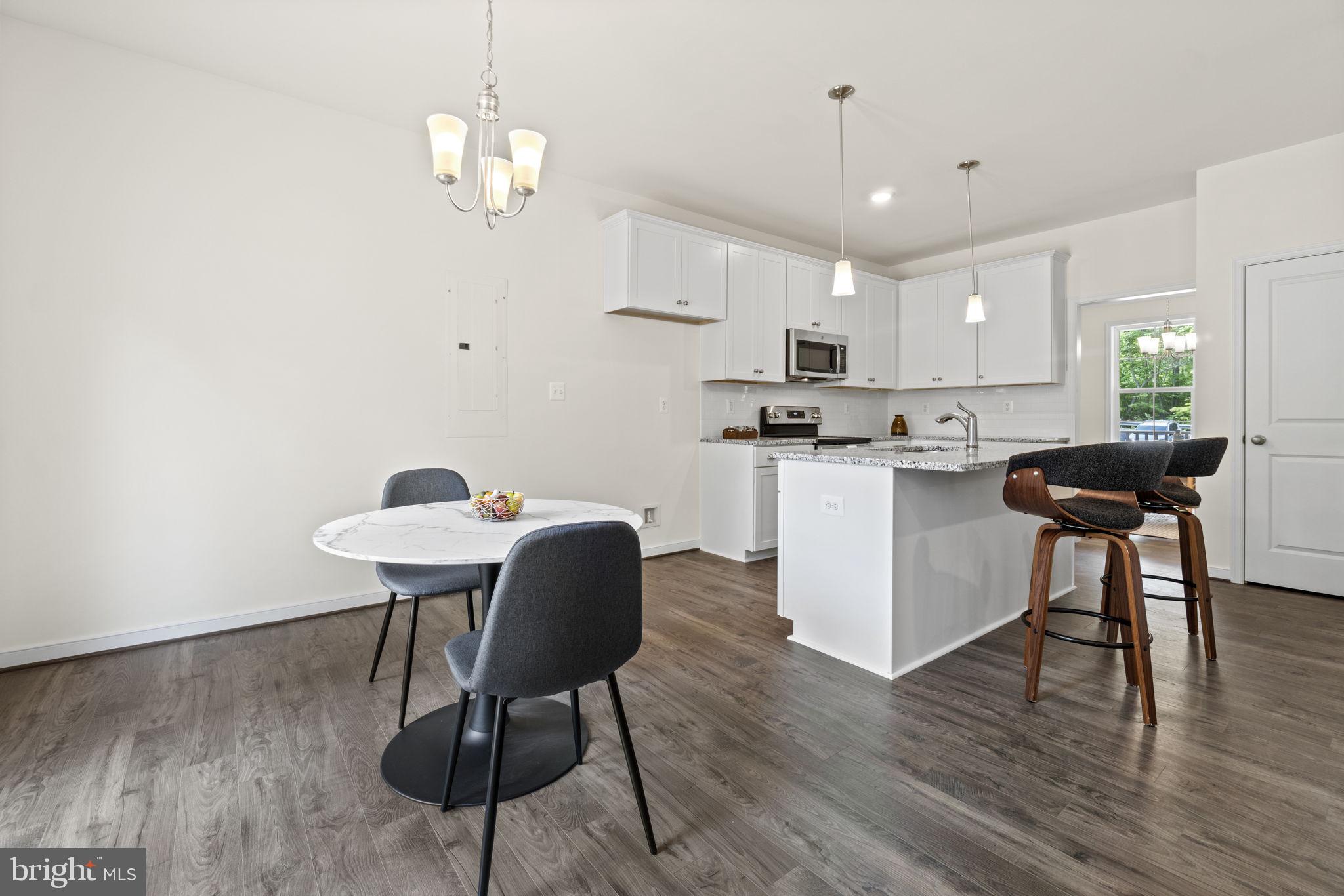 WYNDEMERE - Residential