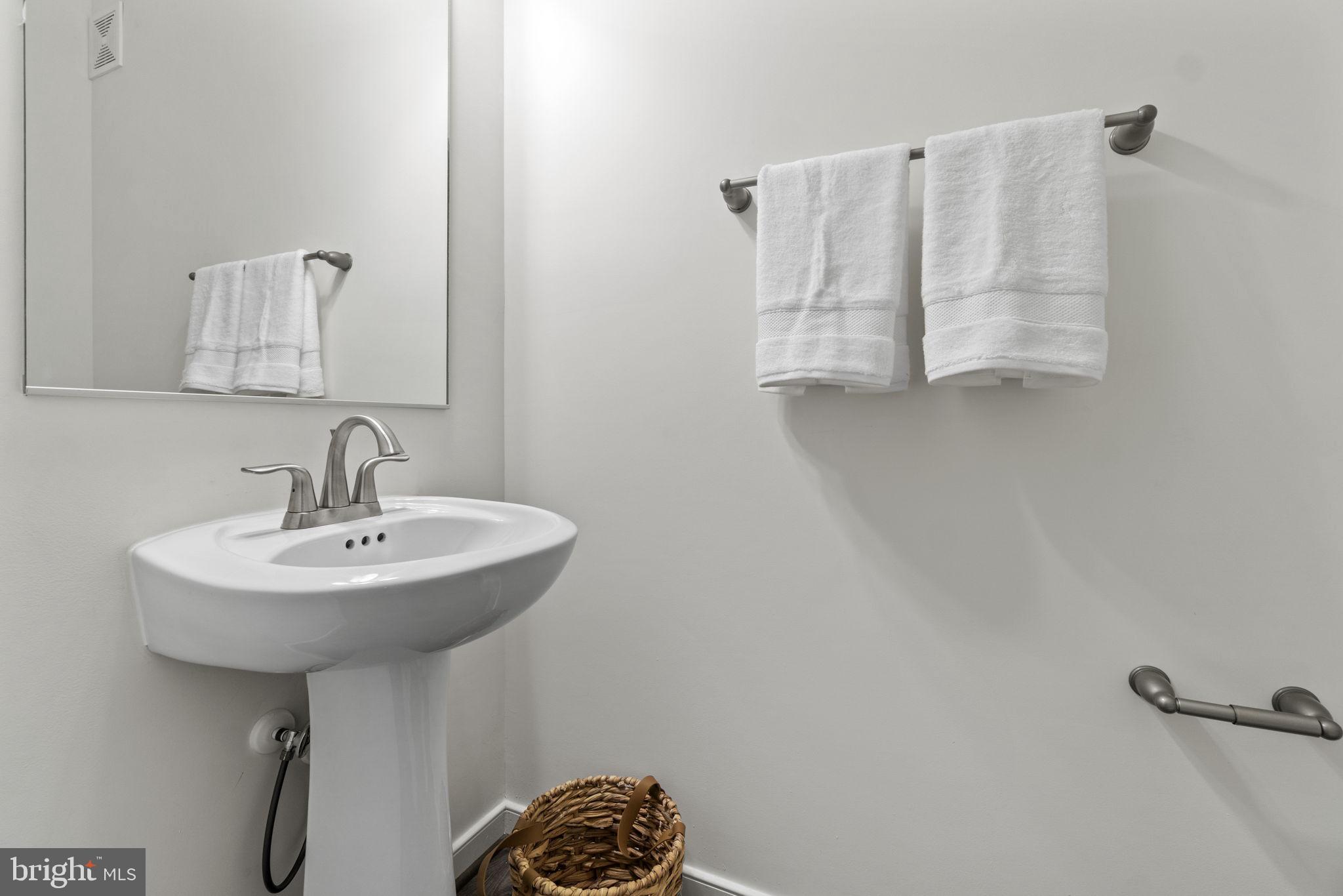 WYNDEMERE - Residential