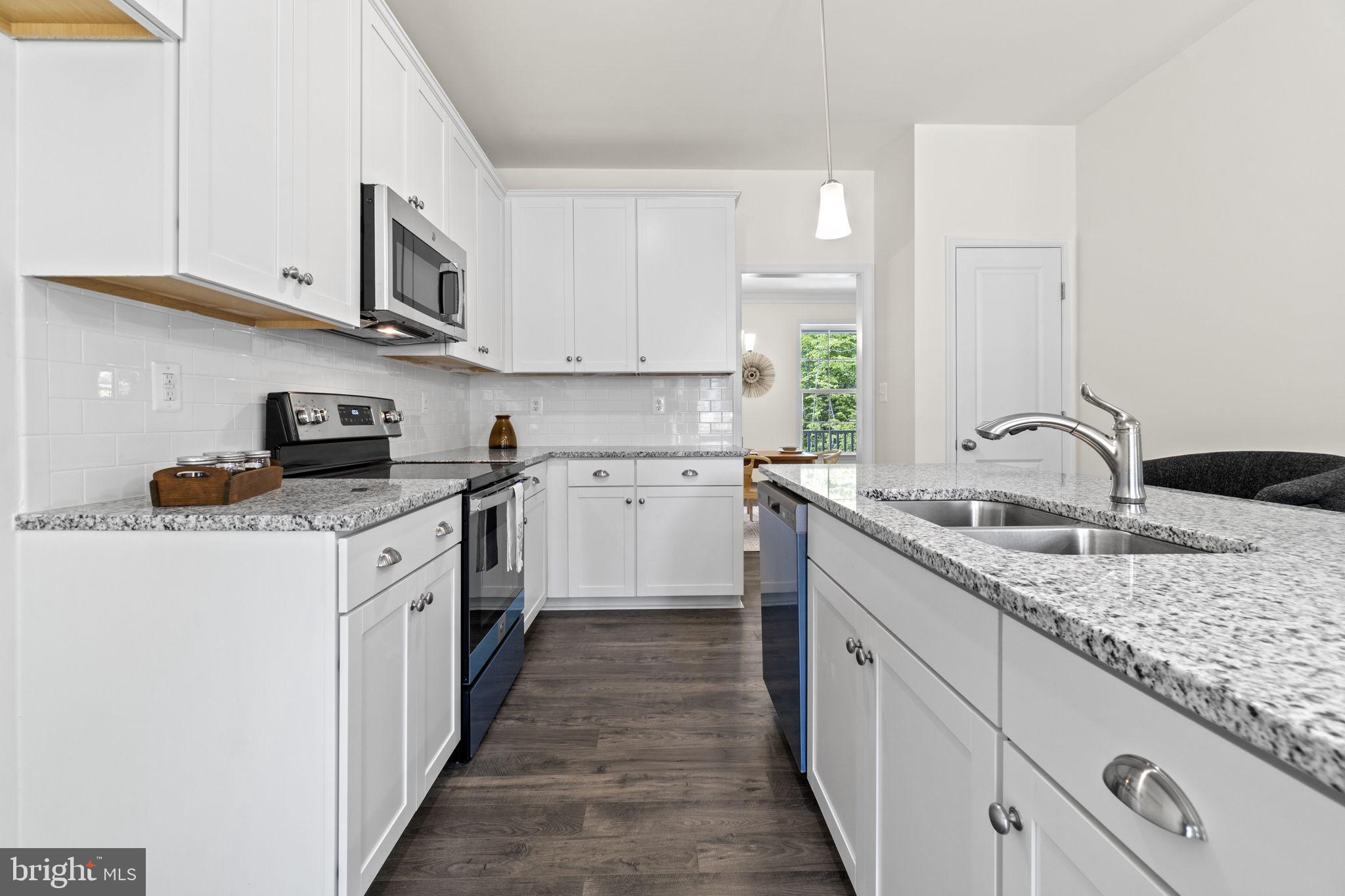 WYNDEMERE - Residential