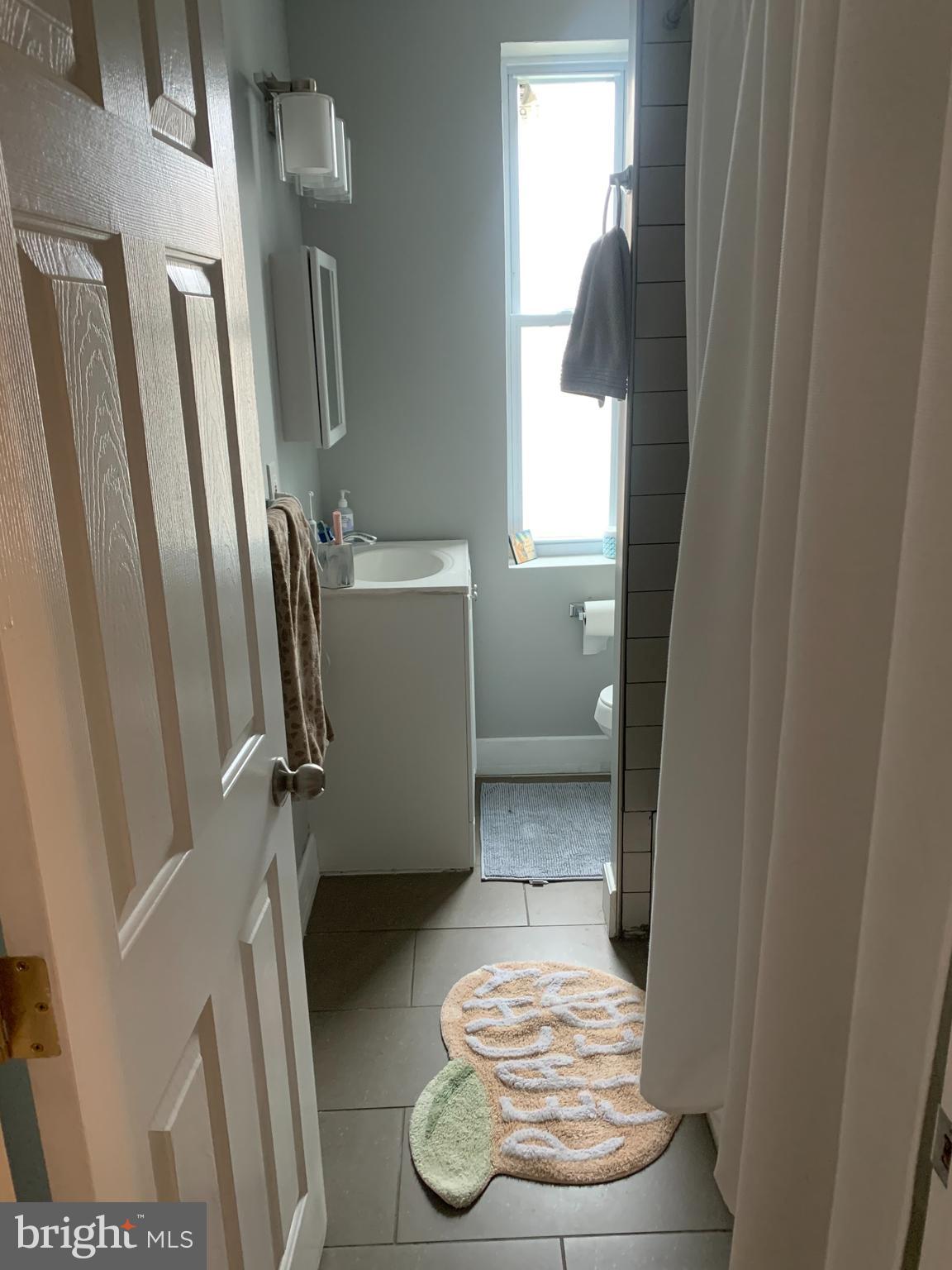 CENTER CITY - Residential Lease