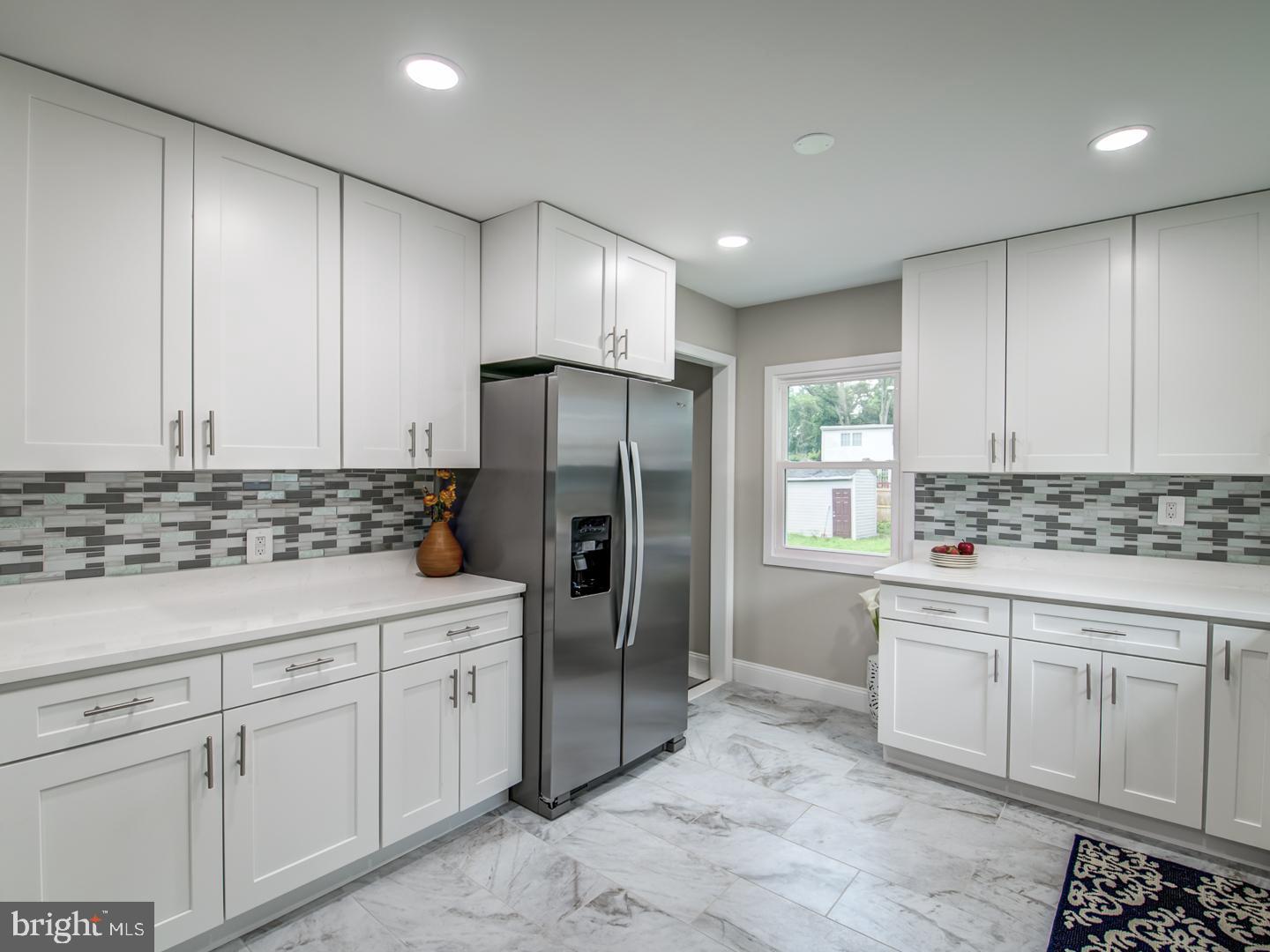 RIVERDALE PARK - Residential