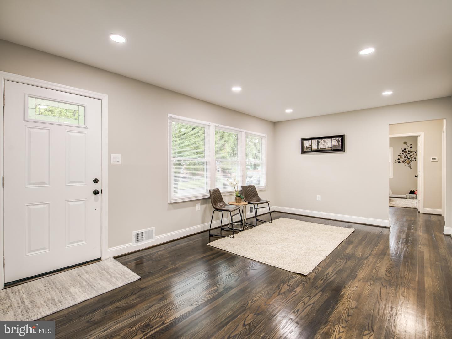 RIVERDALE PARK - Residential