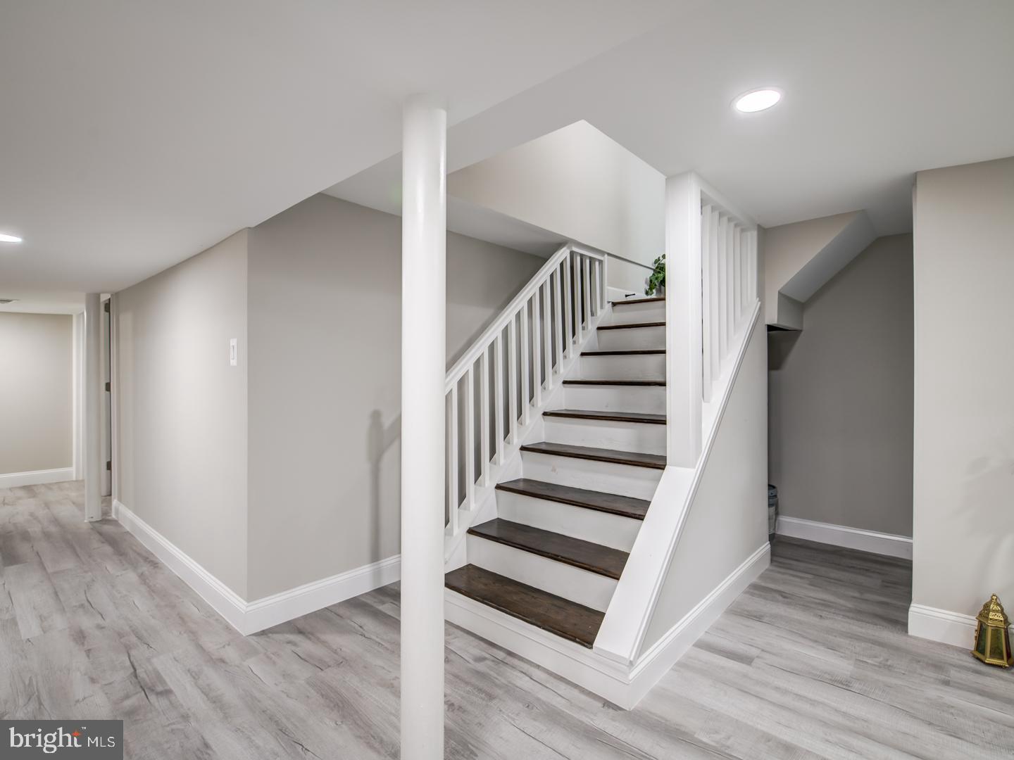 RIVERDALE PARK - Residential